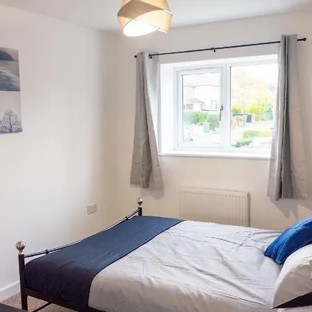Апартаменты Didcot- Private Flat With Garden & Parking 03 Экстерьер фото